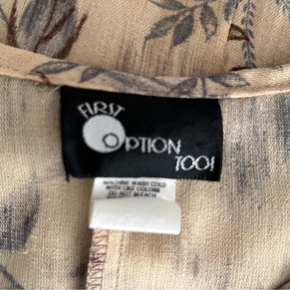 FIRST OPTION TOO Women’s Tan Floral Trees Sleeveless Blouse-PLUS 3X - Picture 2 of 8